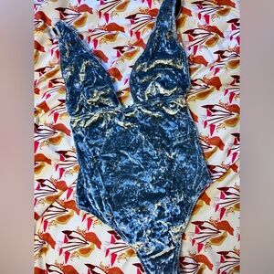 Fleur du Mal crushed velvet bodysuit | Size S
